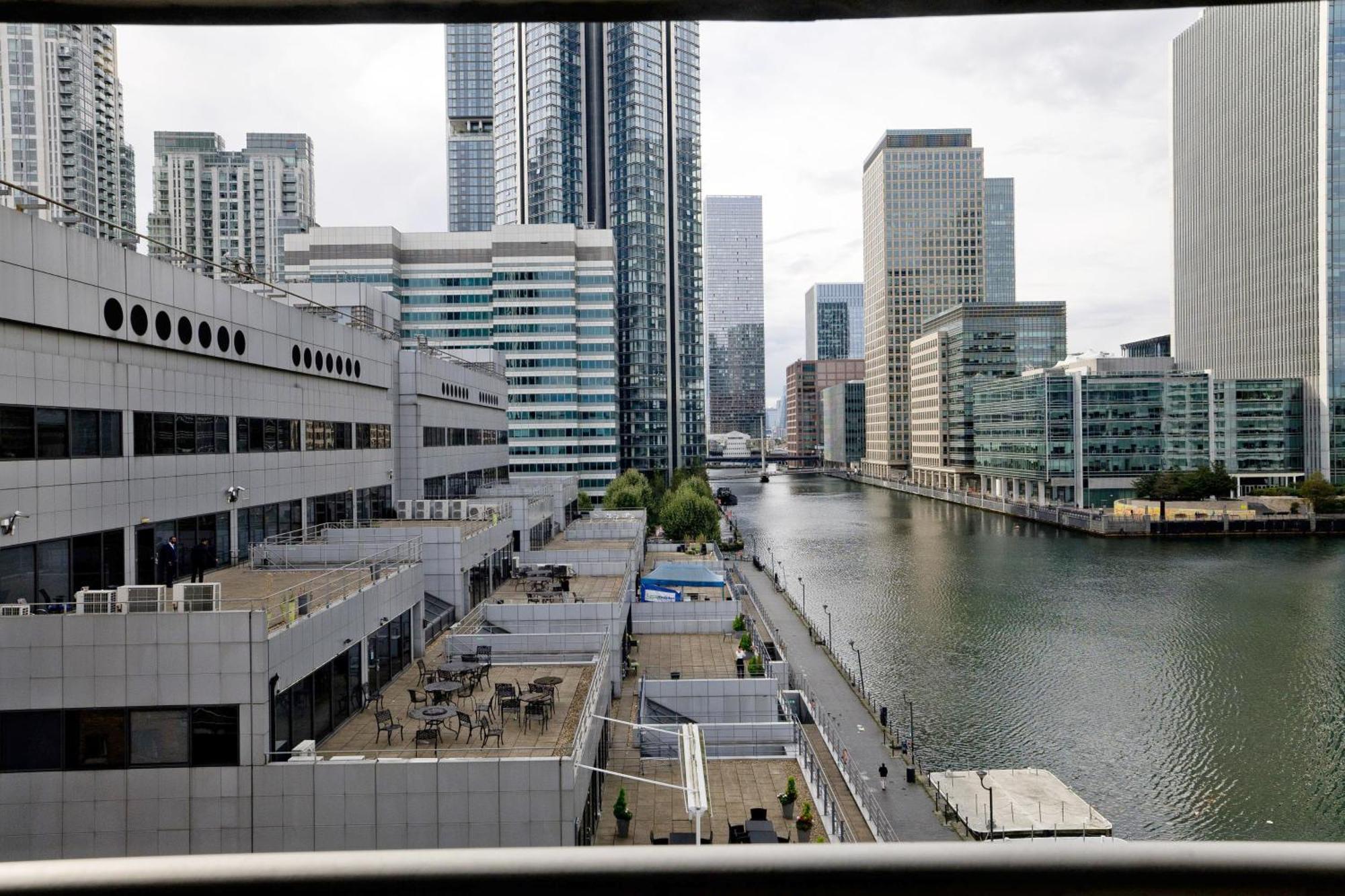Imperial Meridian Place Apartment Londra Exterior foto