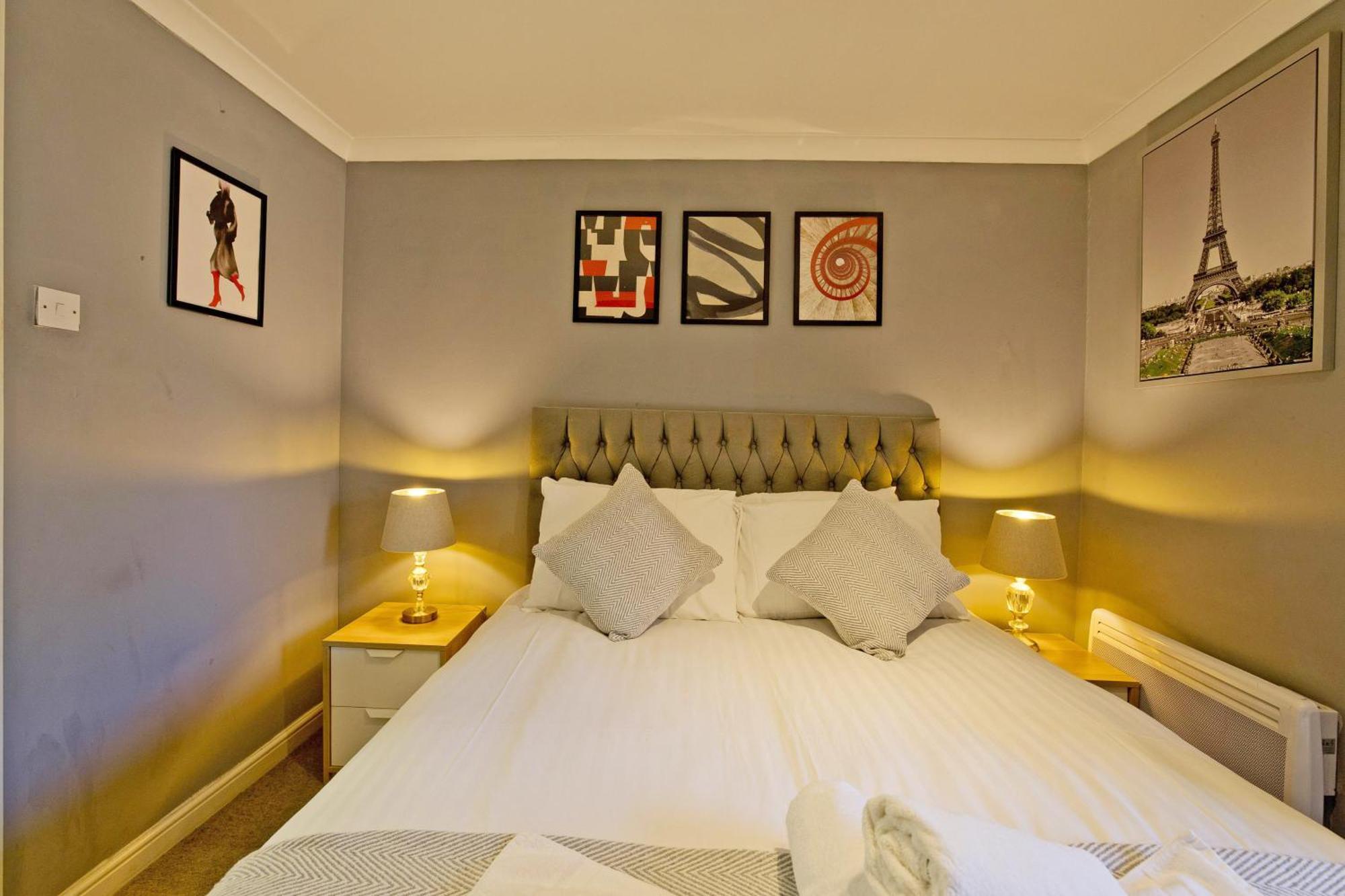 Imperial Meridian Place Apartment Londra Exterior foto