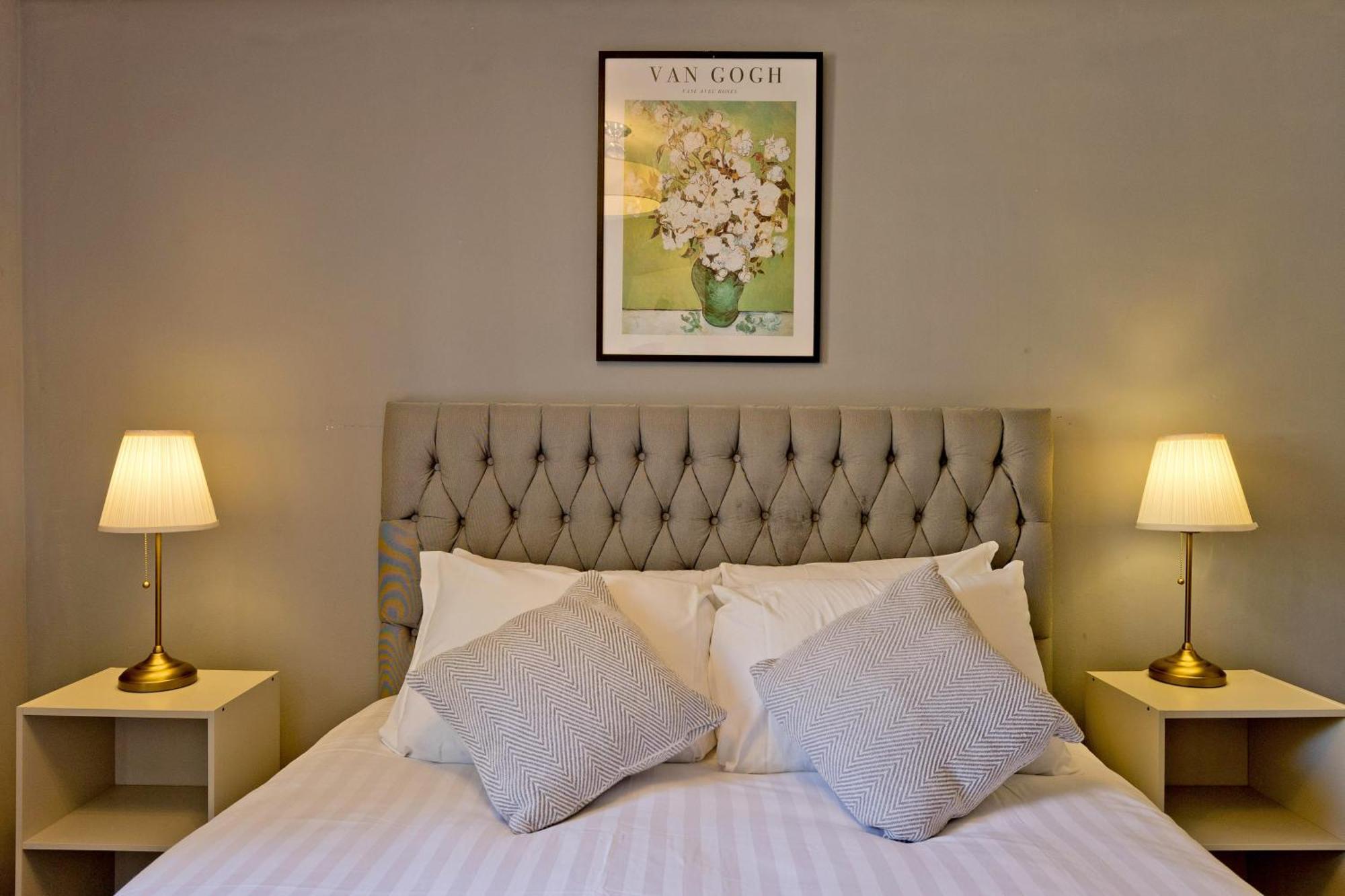 Imperial Meridian Place Apartment Londra Exterior foto