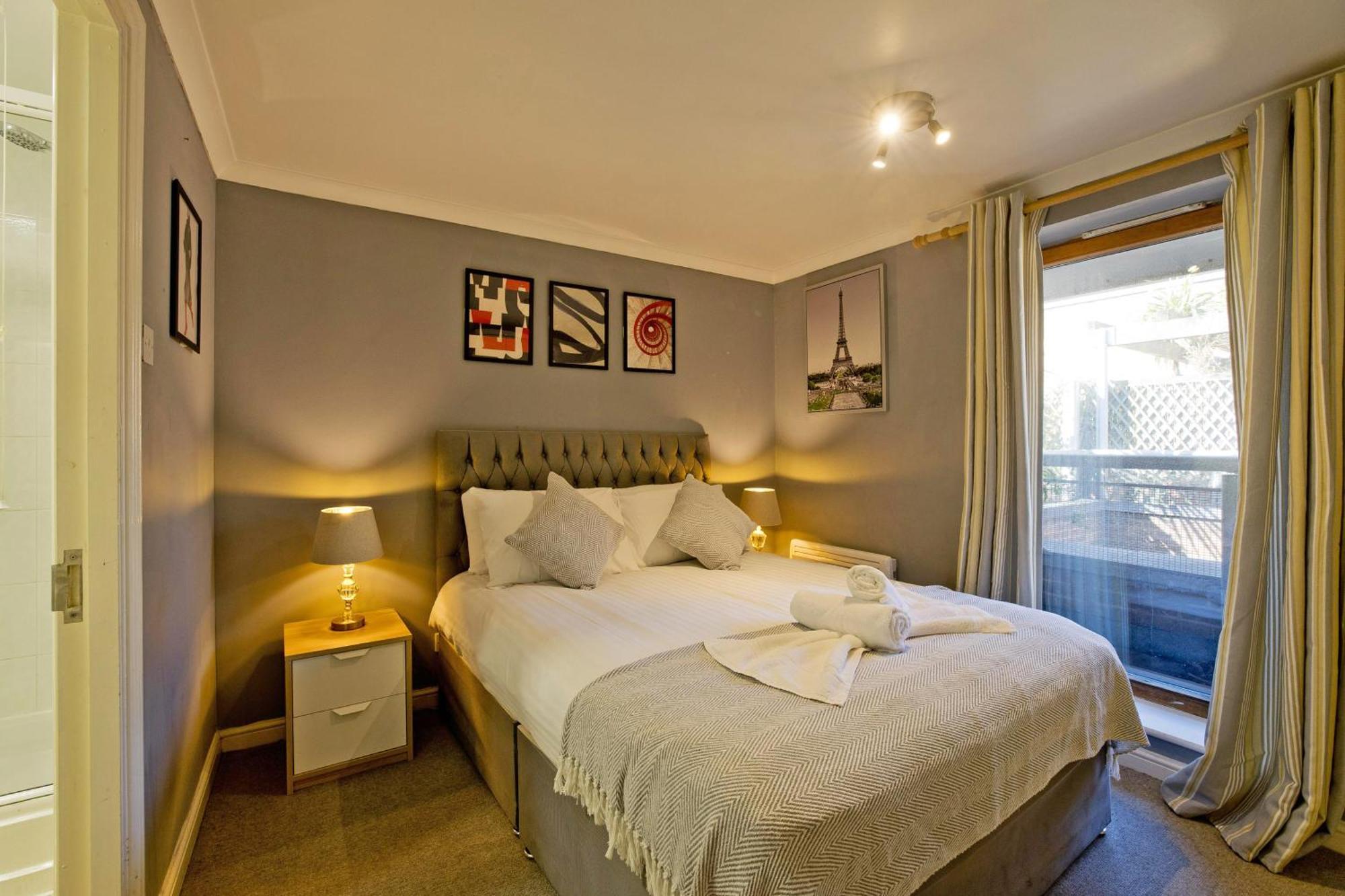 Imperial Meridian Place Apartment Londra Exterior foto