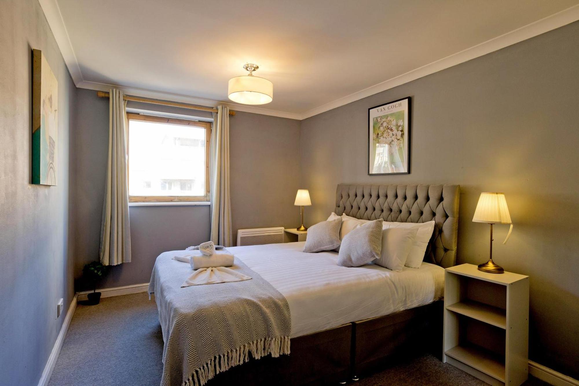 Imperial Meridian Place Apartment Londra Exterior foto