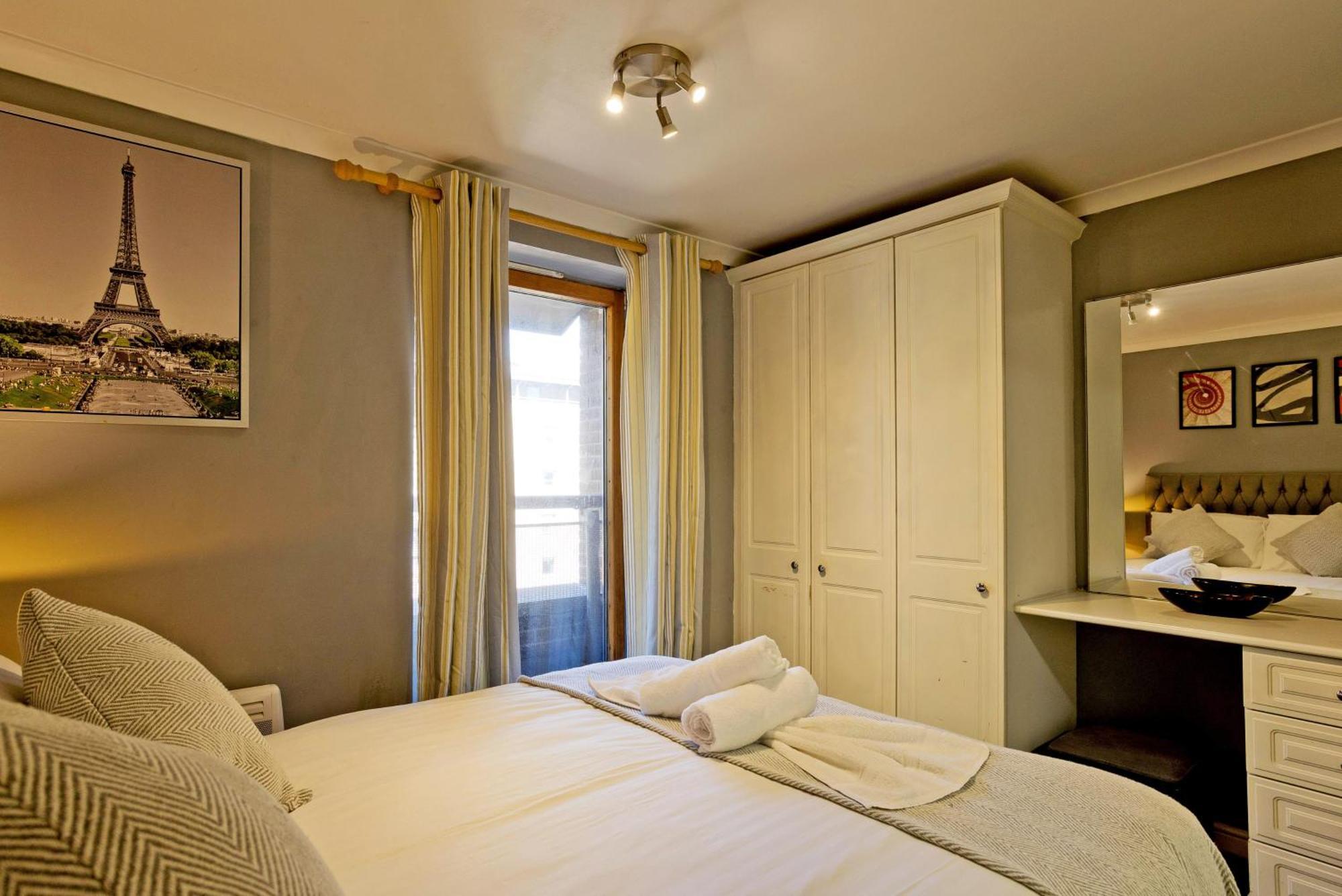 Imperial Meridian Place Apartment Londra Exterior foto